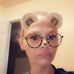 Meet your Posher, Kristin